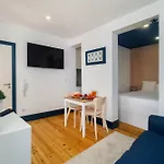 Whome Central Minimalist 1-Bed Great To Explore Lisbon